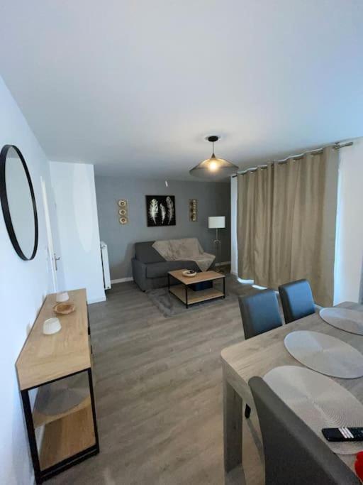 Superbe Appartement Tres Confortable Serris Exterior foto