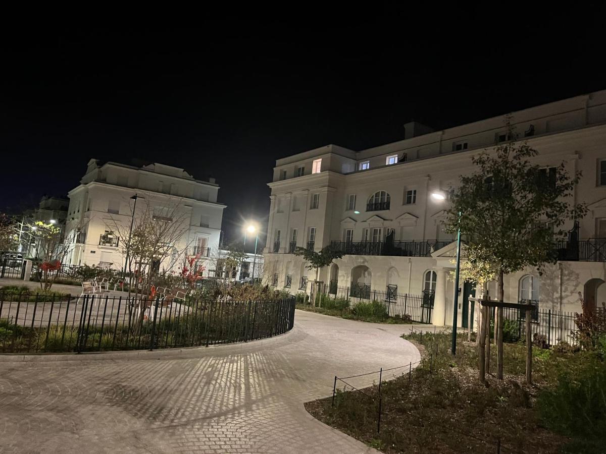 Superbe Appartement Tres Confortable Serris Exterior foto