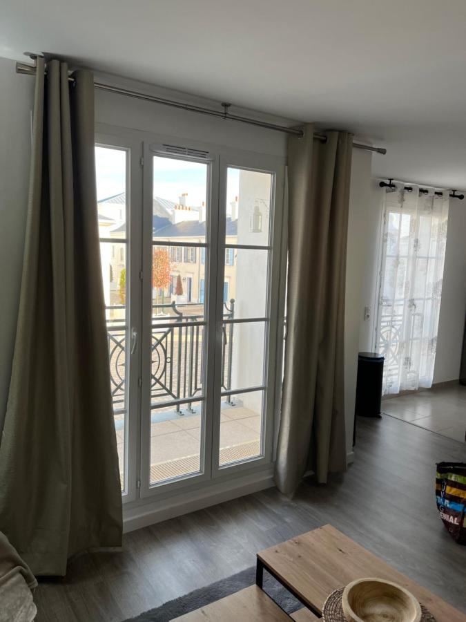Superbe Appartement Tres Confortable Serris Exterior foto